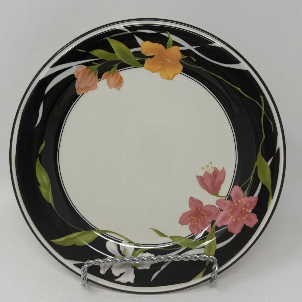 Sango Memories 3665 Bread and‎ Butter Plates Set 6 Floral Black Rim 7.5 inch